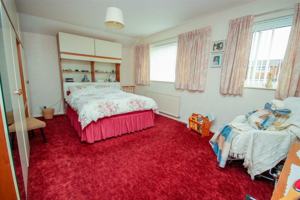 Master Bedroom.jpg