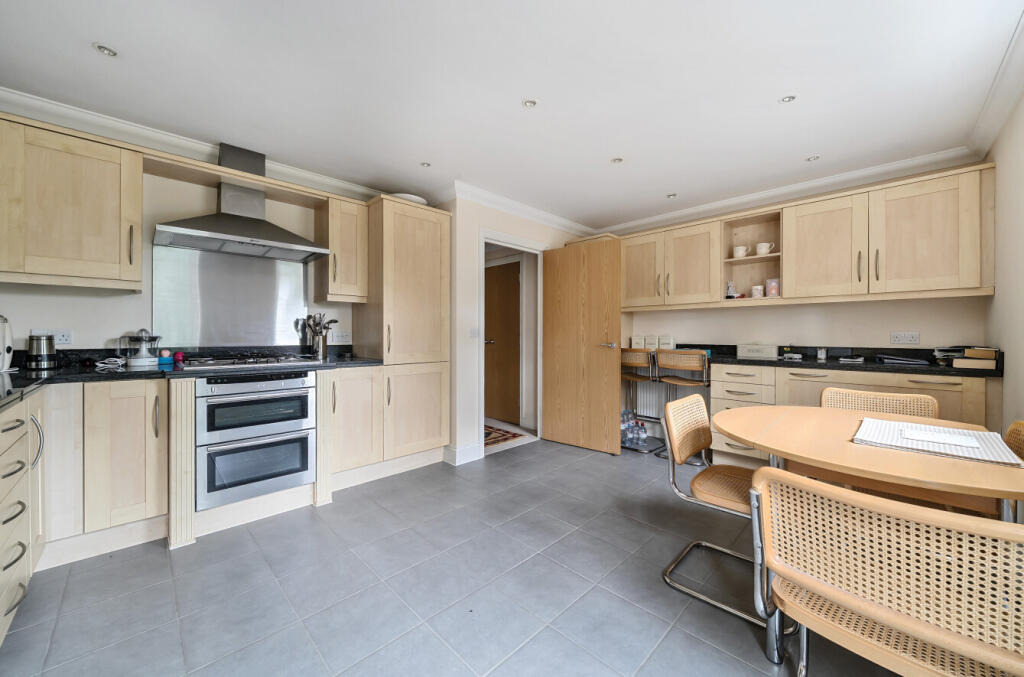 1299480-13-68357f...