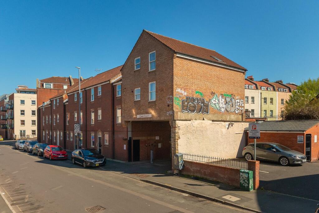 4C4CSP - External B.jpg