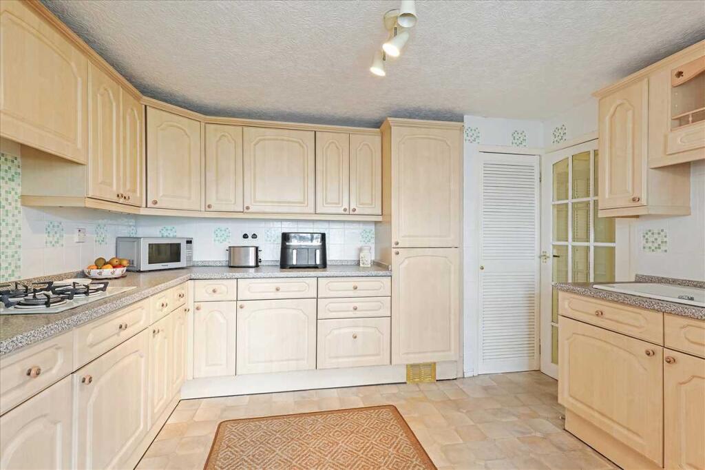 Kitchen (1)