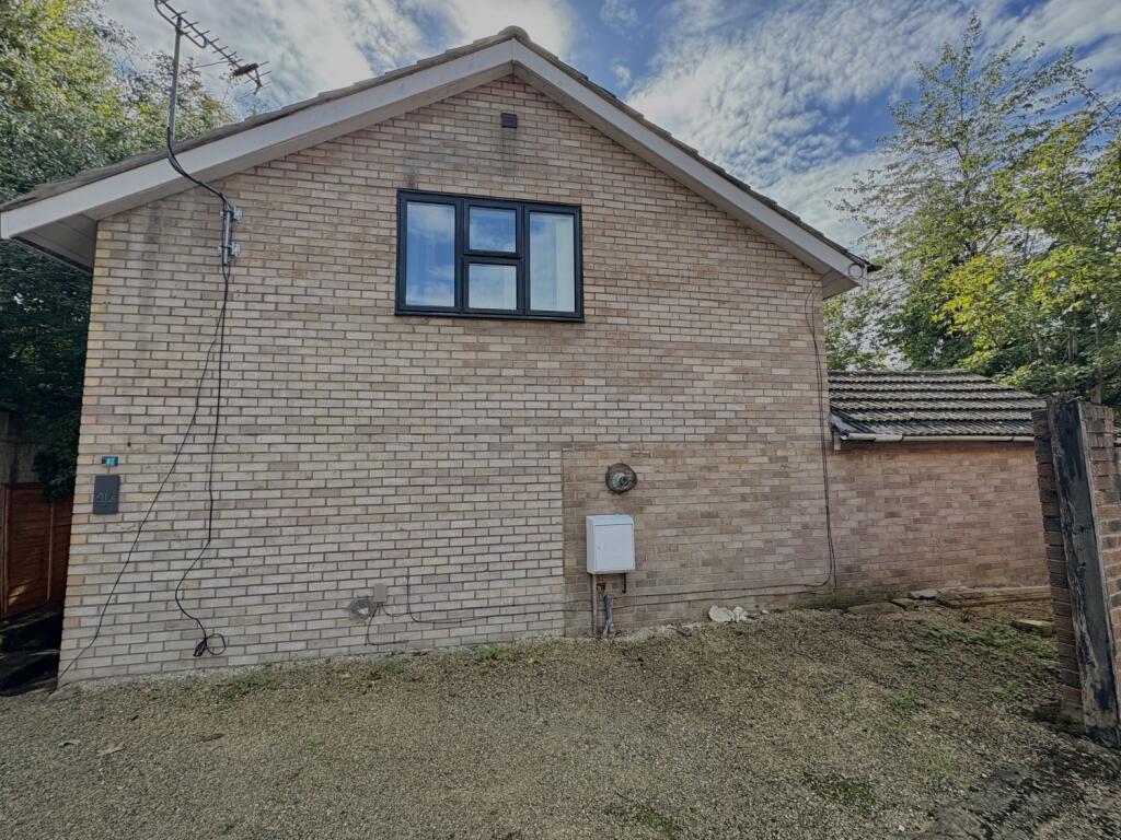 front photo alice smith square