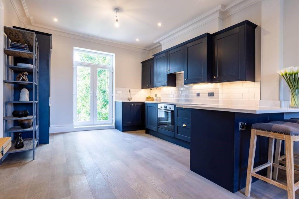 AjbnTzMnZhqUGjo_r1yXuCjyNKQ