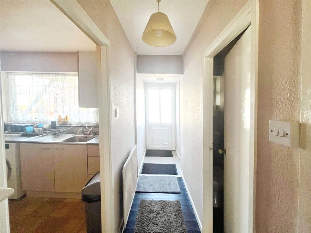 Entrance Hall No. 14