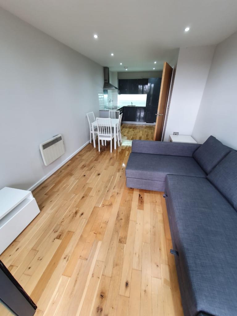 kitchen /living room