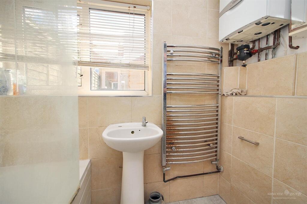 Ground Floor Bathroom