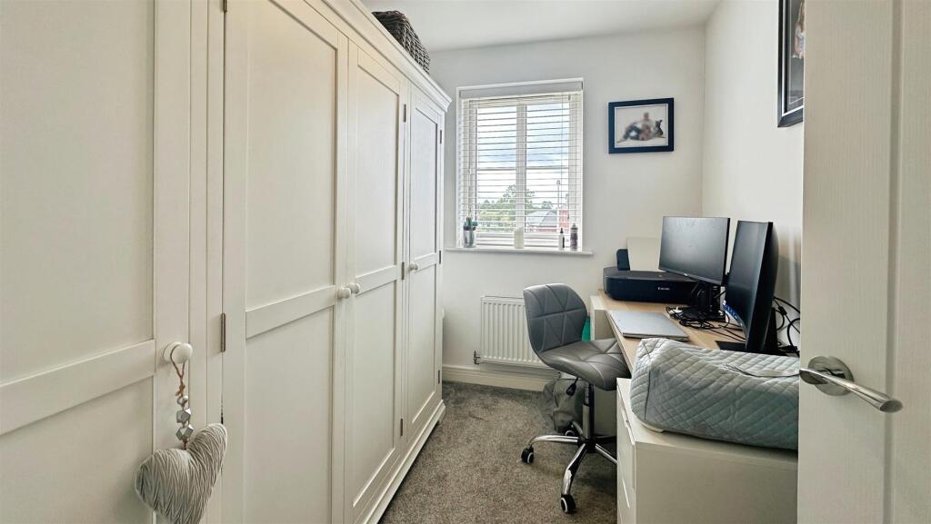 93dc348d--4630-99D6-F5F84C8C2965-16722-0000054A241