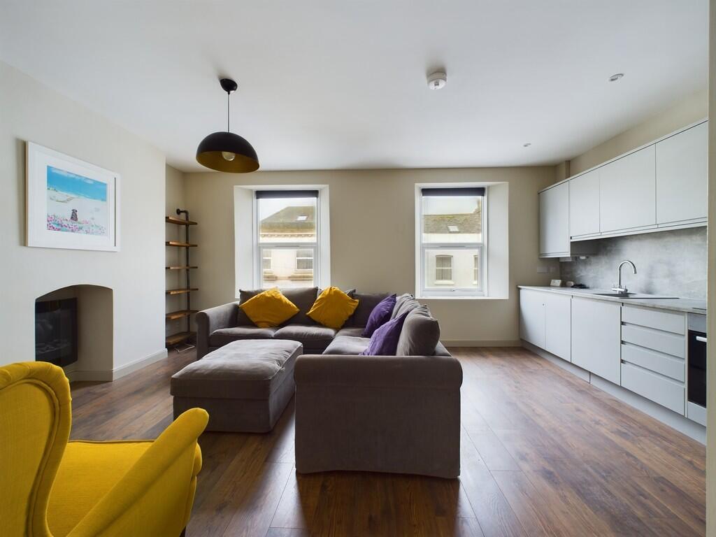 CAM02089G0-PR0410...