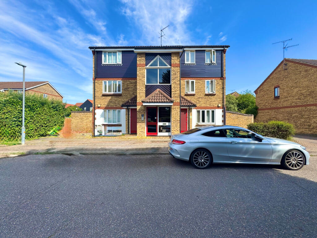 Pearce Manor, Chelmsford, Essex, CM2 9XH