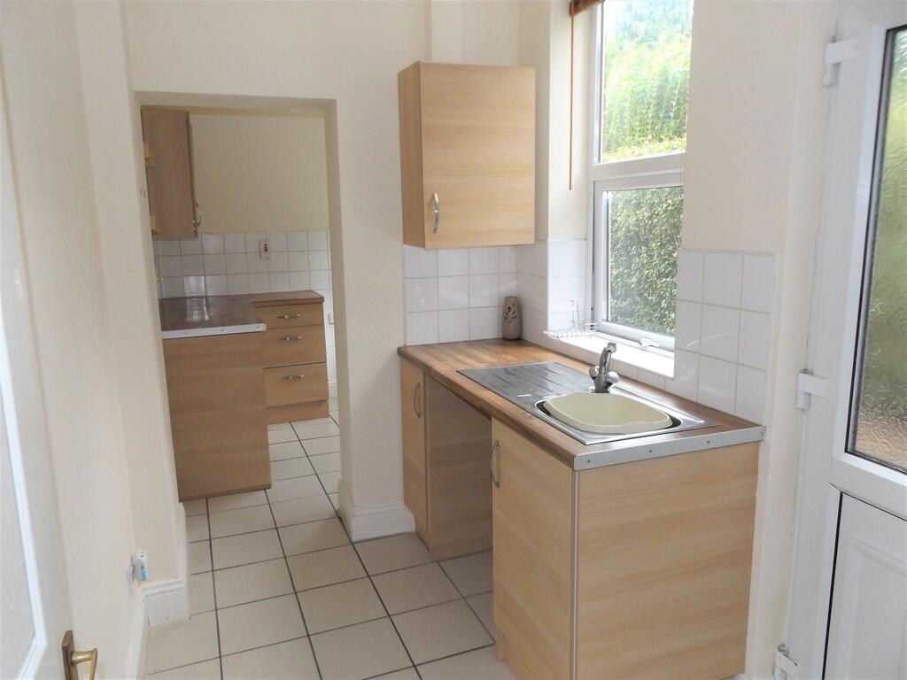 Kitchen  / Utilit...