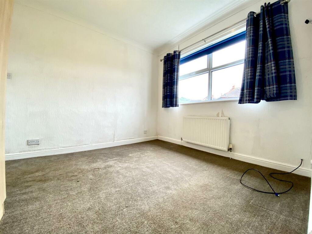 bedroom.jpg