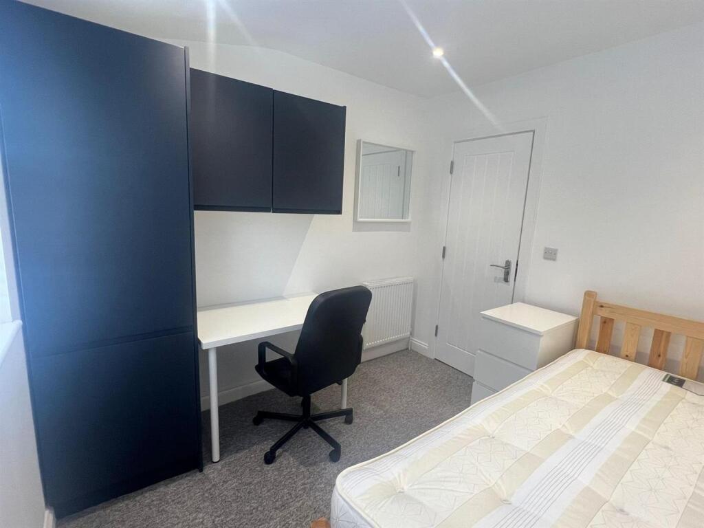 103 St Pauls 23 Bed6.jpg