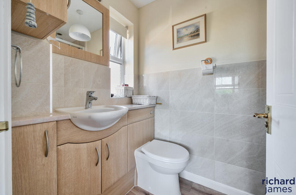 9d7daad971b243d8a4cacdf23ed01b1a