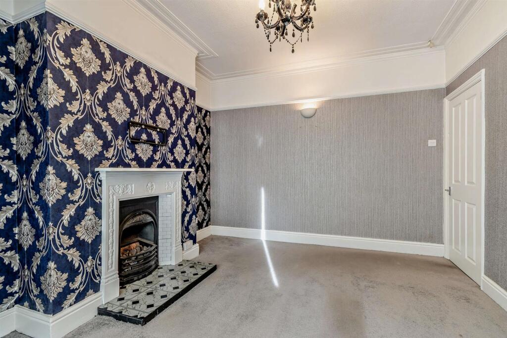 8672018-interior02-800.jpg