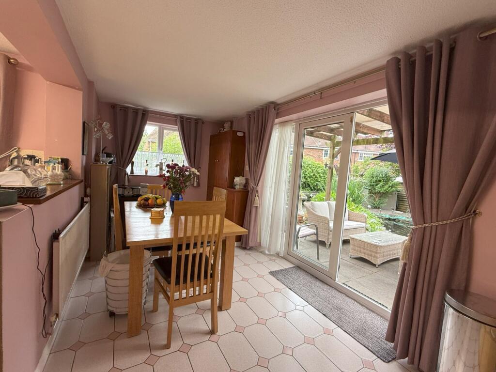 Breakfast Room