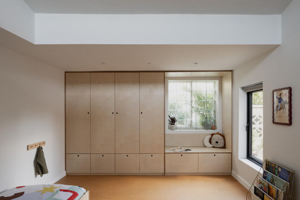 296819 - 67 Shoebury Road, Southend-on-Sea-5.jpg