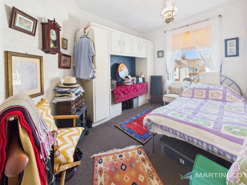 CAM02318G0-PR0496...