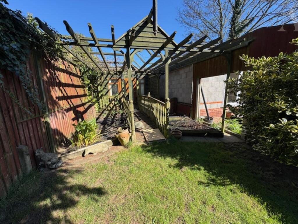 47 Foley Road summer house 2