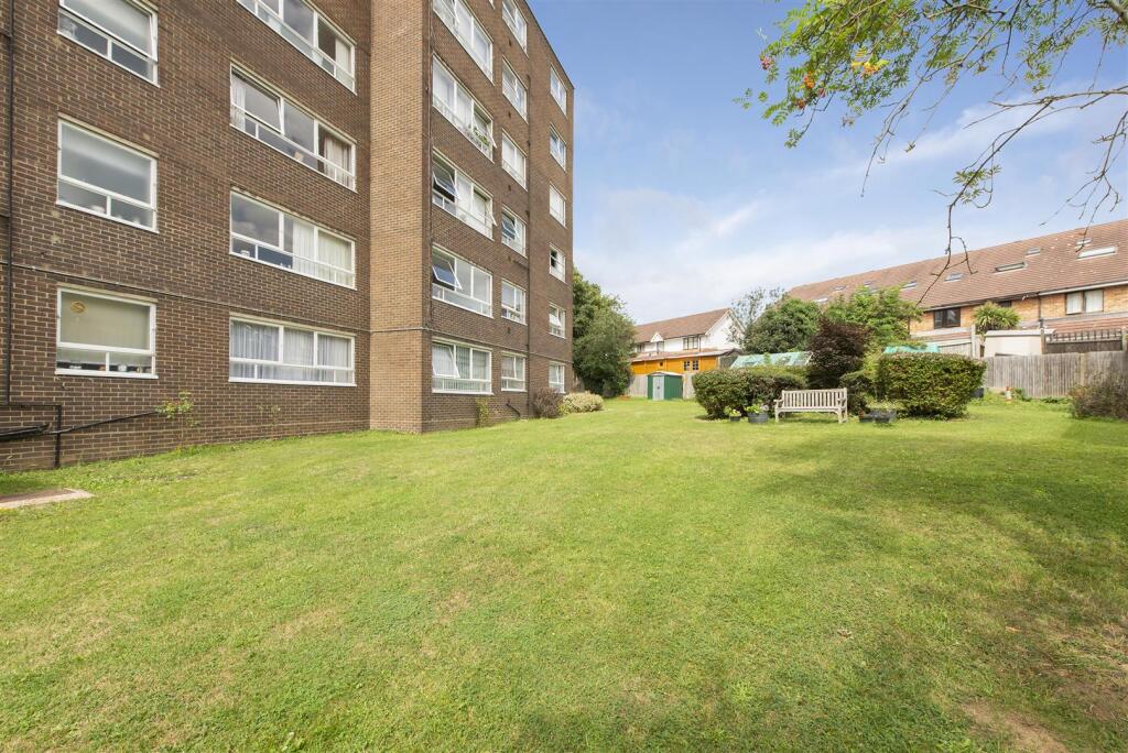 53018  Hi res (13).jpg