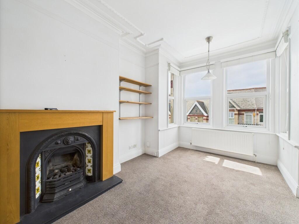 CAM02089G0-PR0500...