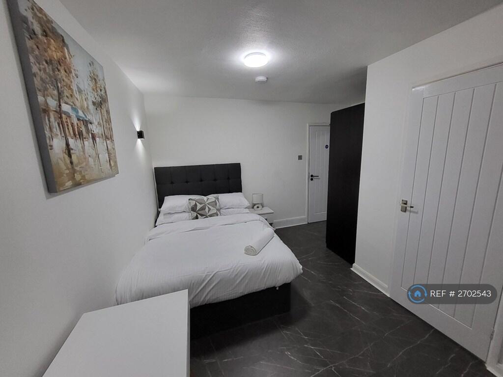 Blackhorse Road, Longford, Coventry, CV6