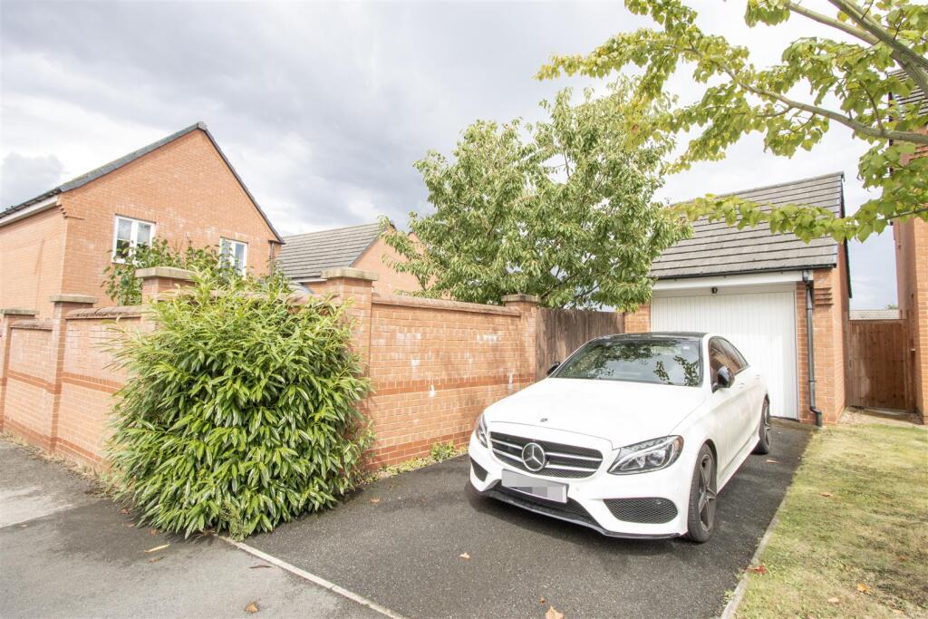 Converted Garage &amp; CSS