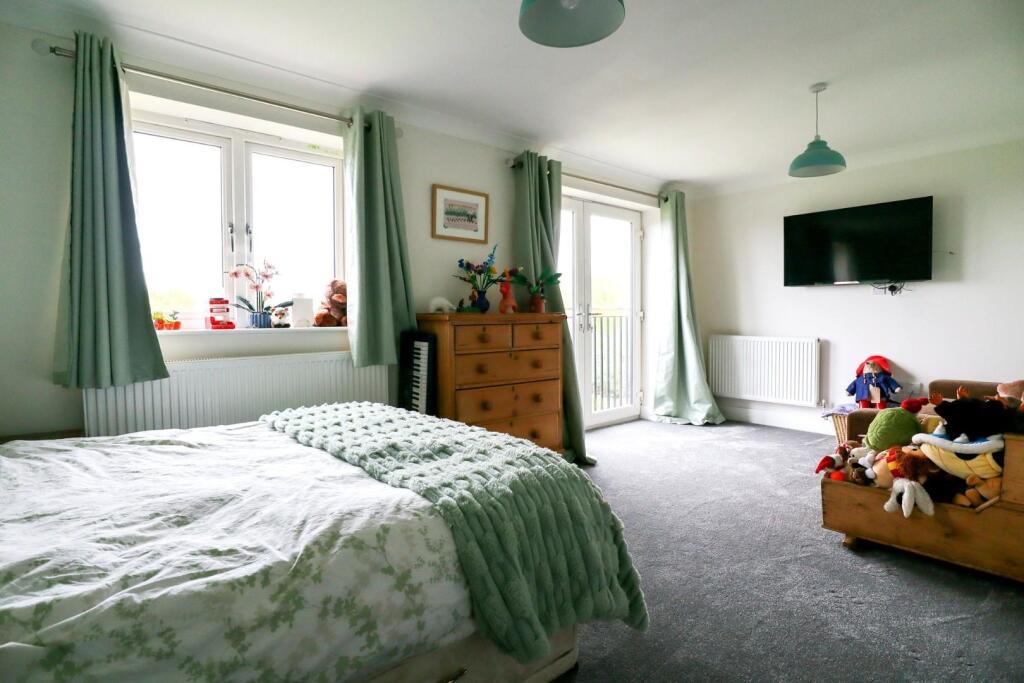 Bedroom 2.jpg