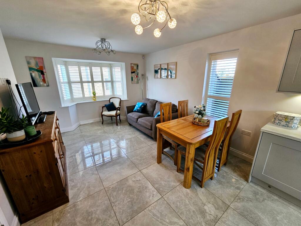 8ca7e3d2-4266-41f0-a3aa-0171ae94d2d7