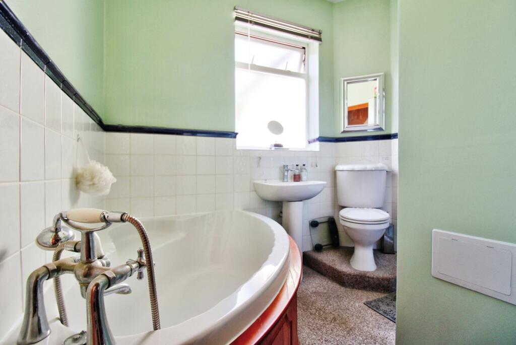 Ground Floor Bathroom