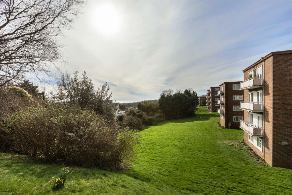 Woodland Court