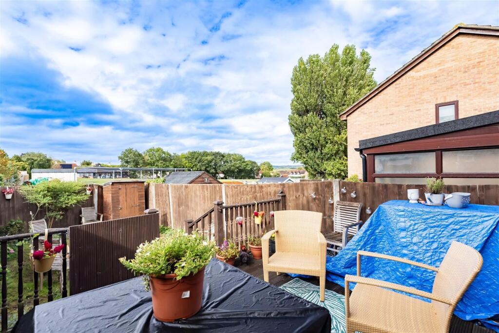 10, Alderwood  (14).jpg