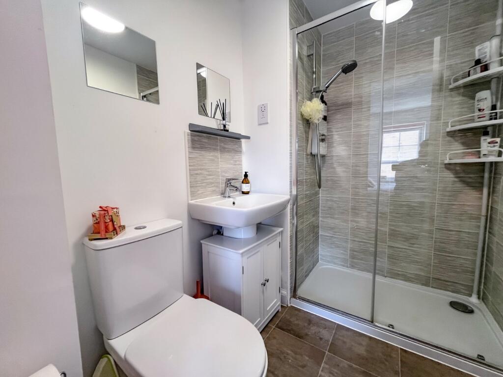 Ensuite