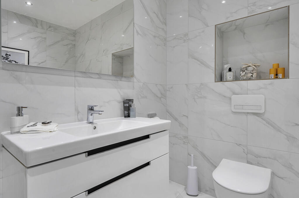 1334948-11-68921f...