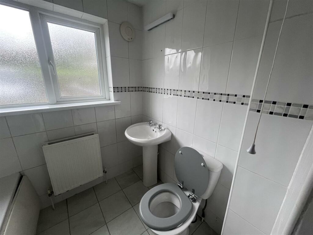 IMG_Bathroom.jpeg