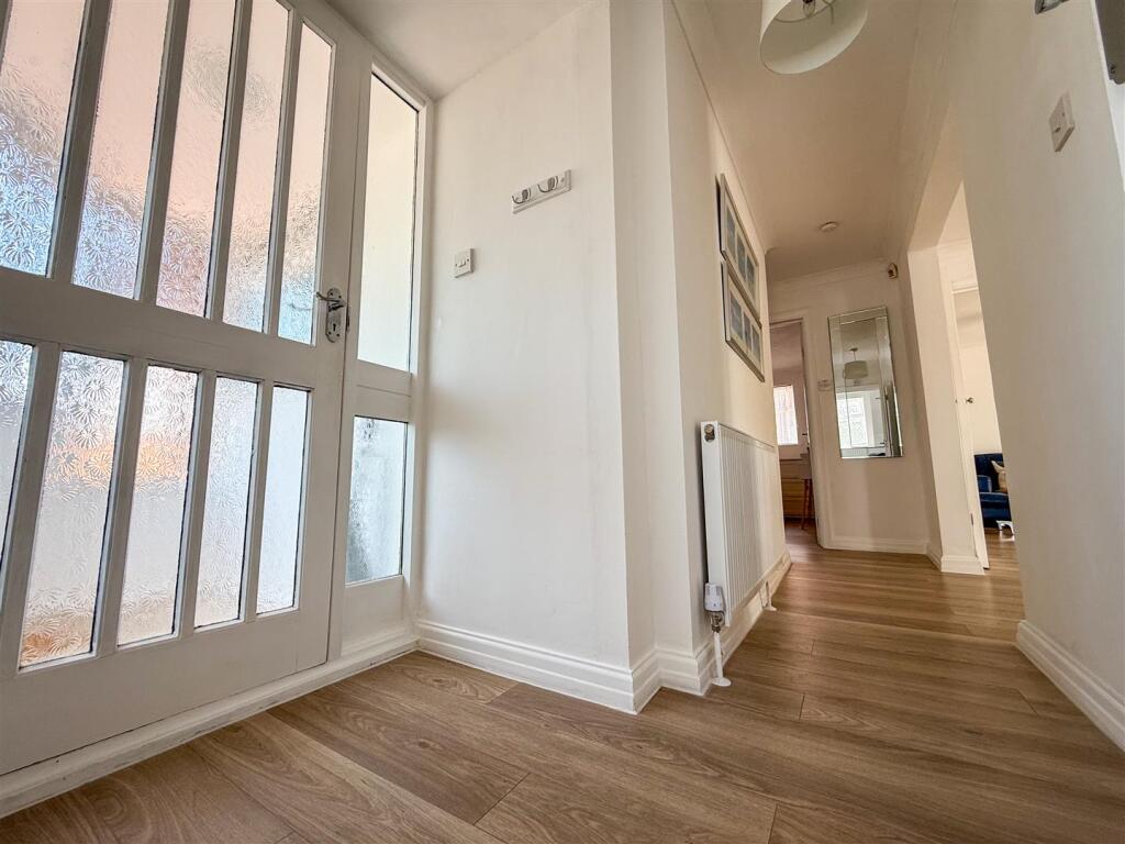 ENTRANCE HALLWAY