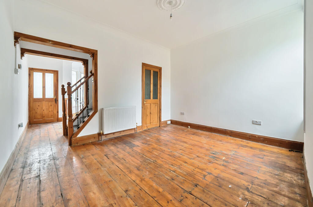 1306677-19-684189...