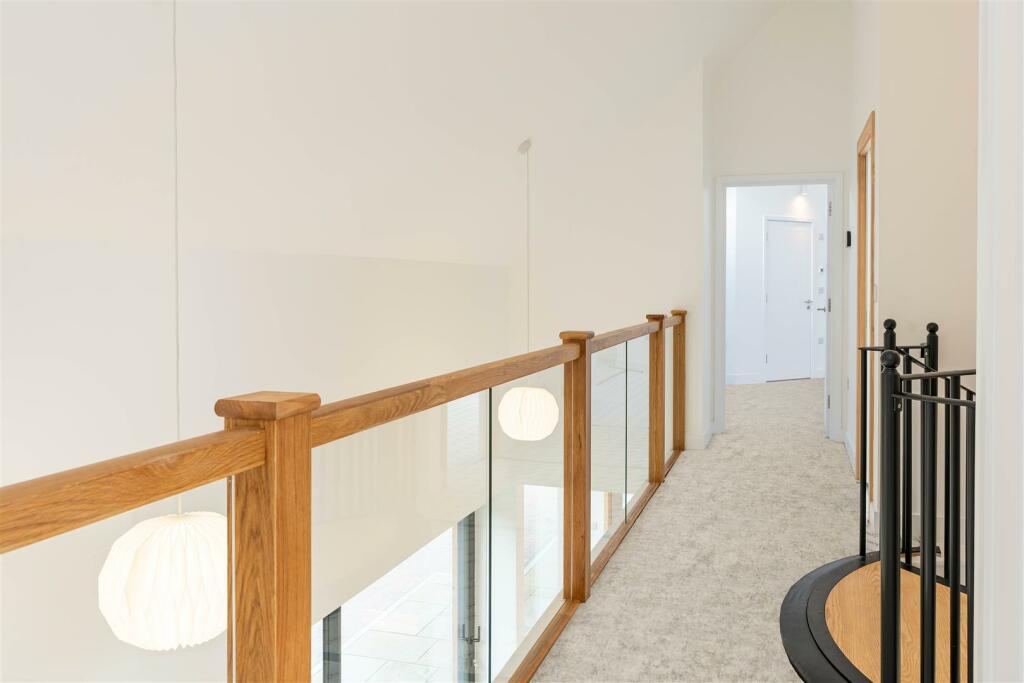 Larch Barn-08496_staged.jpg