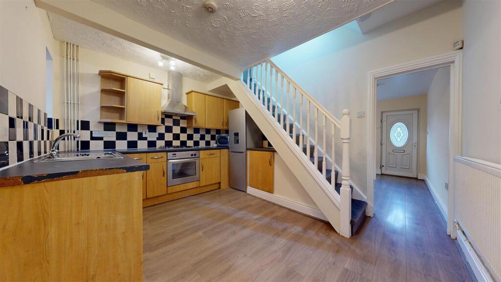 Yew Tree Avenue Kitchen Diner