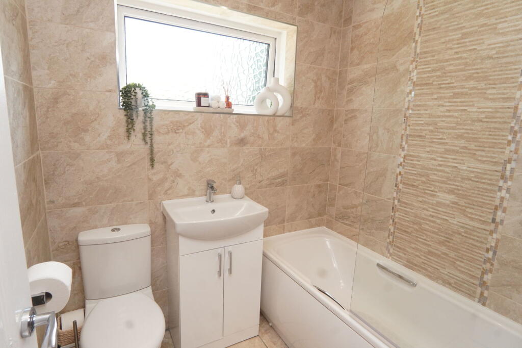 36 Avon Road, Bishopbriggs