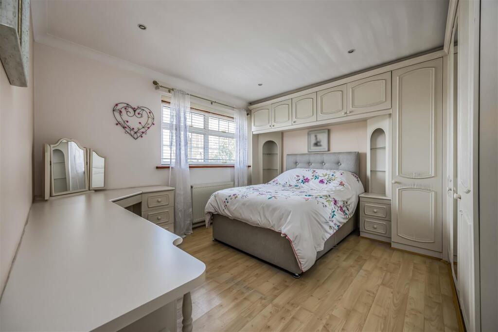 300 Locksway Road, Southsea-Small-PorticoMarketing