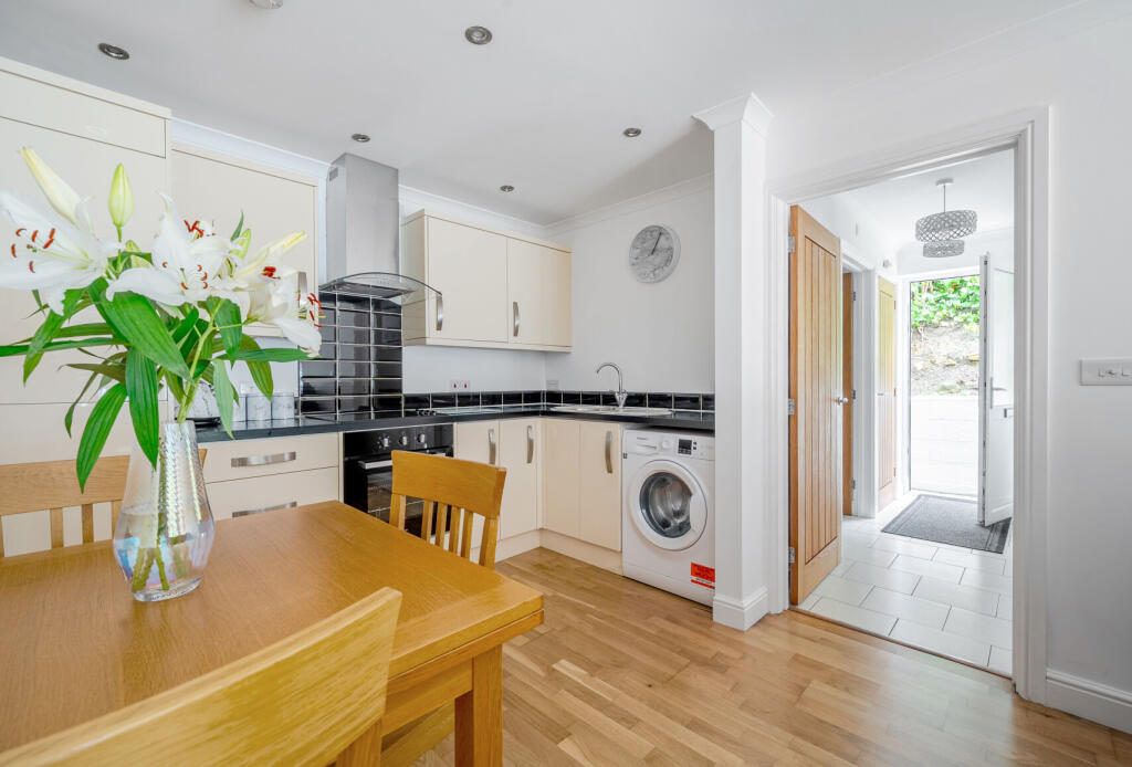 1306226-17-6846ec...