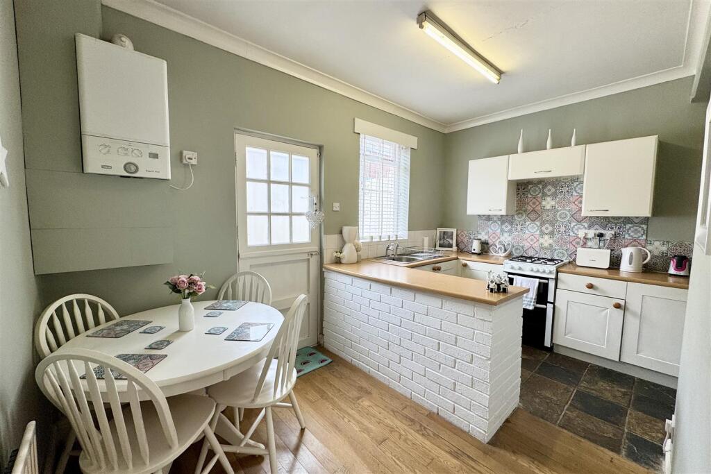 Dining Kitchen