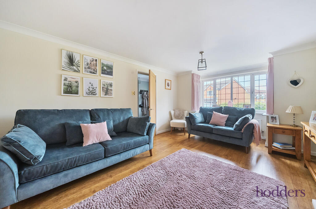 dafee69b-0b42-435...