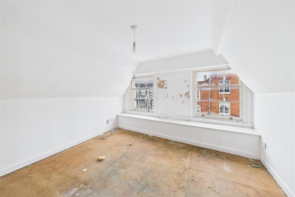 130 A | B, High Street Tewkesbury, Gloucestershire