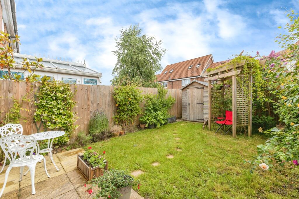 Enclosed Rear Garden