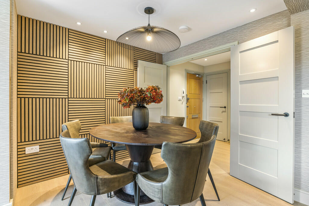 Flat 64, Boydell ...