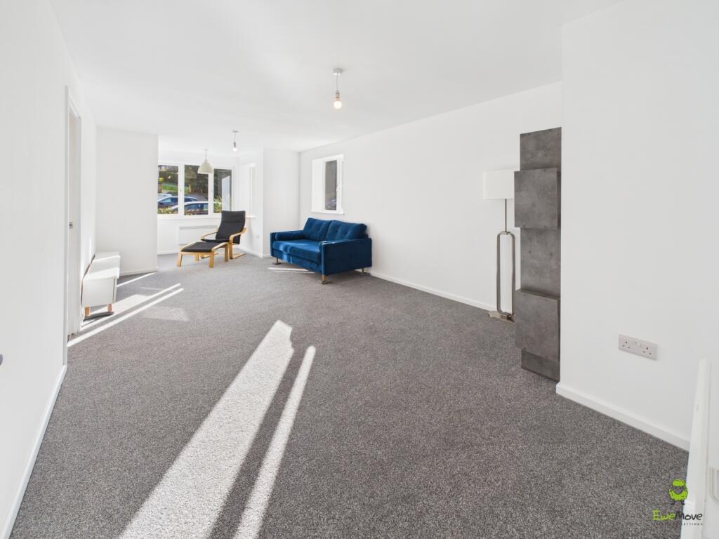 Presented by Clinton at EweMove Bexleyheath and Da