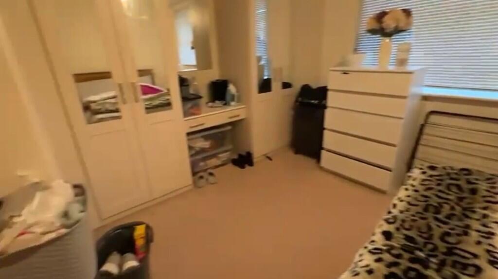 Bedroom 2b