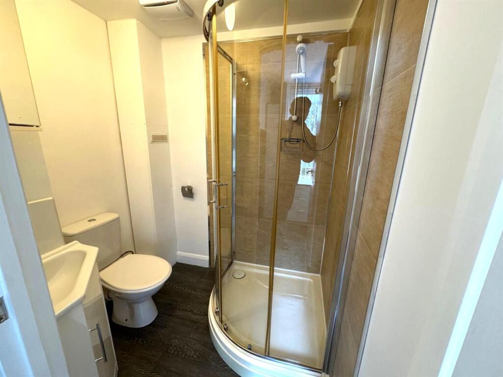 EnSuite Shower Room