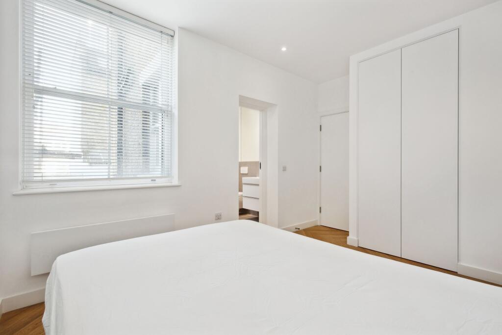 bedroom (example)