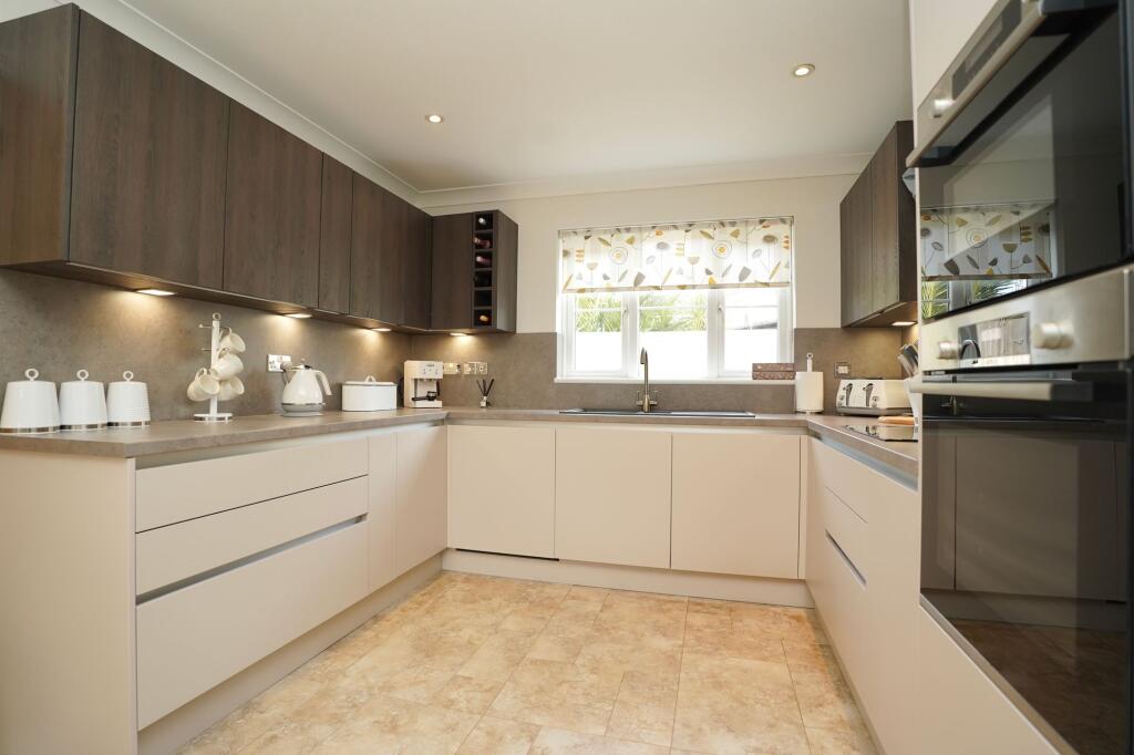 Kitchen Dining Room